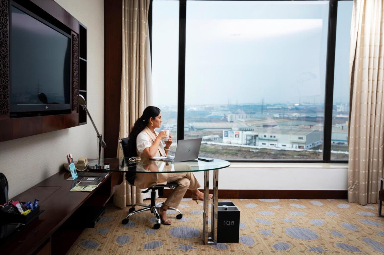 Courtyard By Marriott Pune Chākan Exterior foto